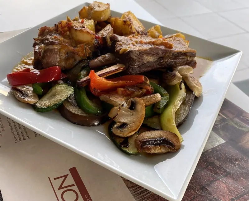 Bistro 'Epulon' jela s roštilja i odresci slika 1